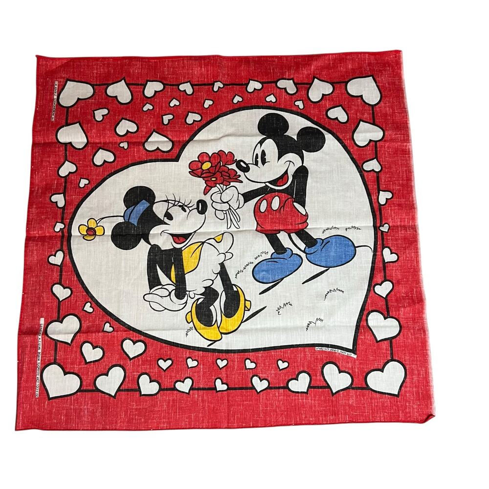 Vintage 80s Disney's MICKEY & MINNIE hearts and flower valentine BANDANA